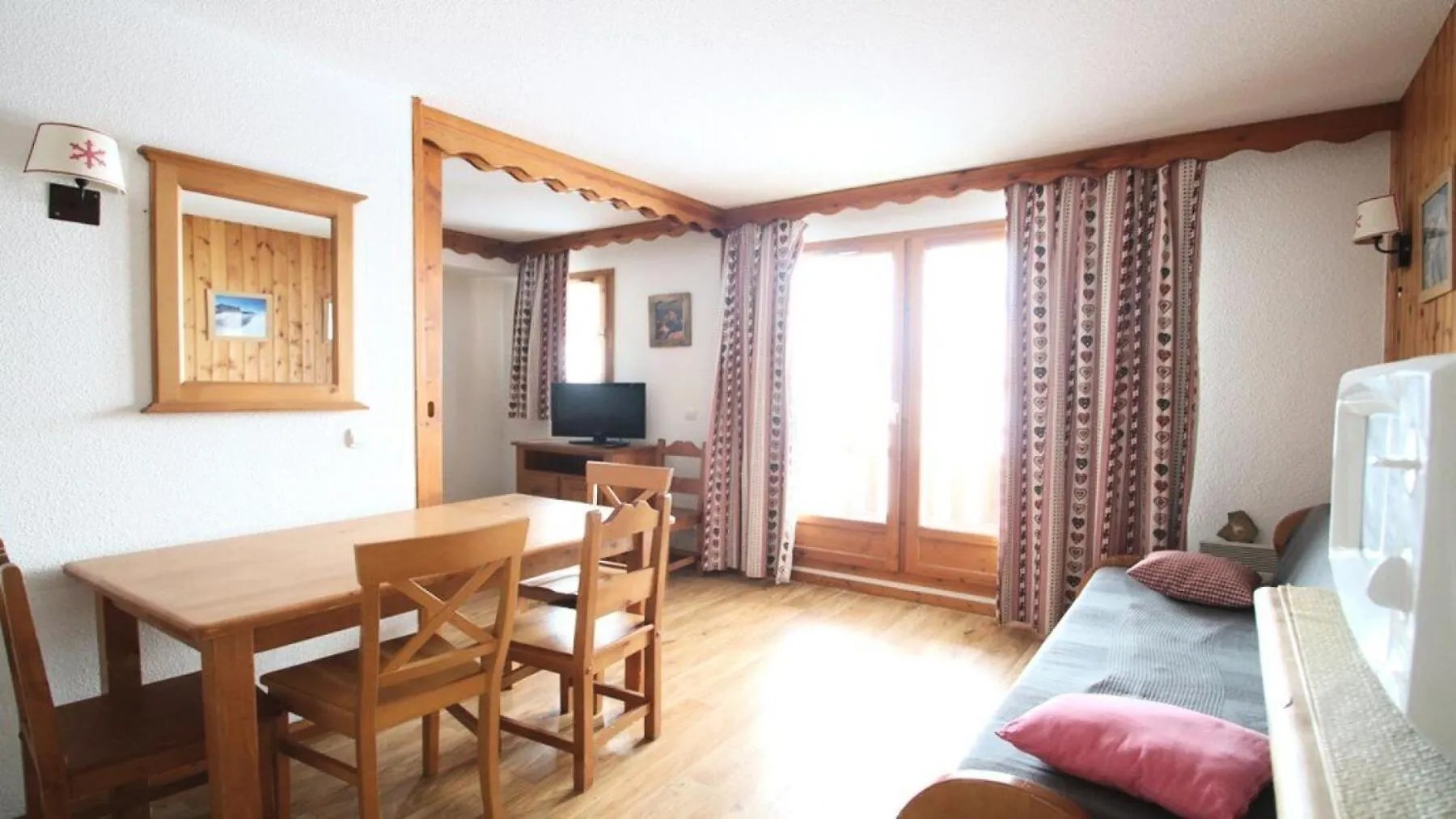 Apartment Residence Parc Aux Etoiles - C004Pae - Appartement 2 Chambres Avec Balcon Mae-8694 Narreyroux France