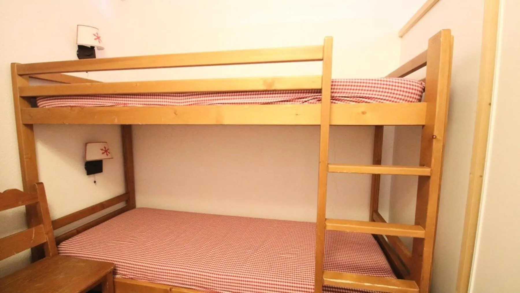 Residence Parc Aux Etoiles - C004Pae - Appartement 2 Chambres Avec Balcon Mae-8694 Narreyroux 0*,